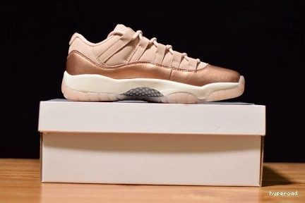 Hyperoad LOW ROSE RETRO (W) GOLD 11 JORDAN - 1107